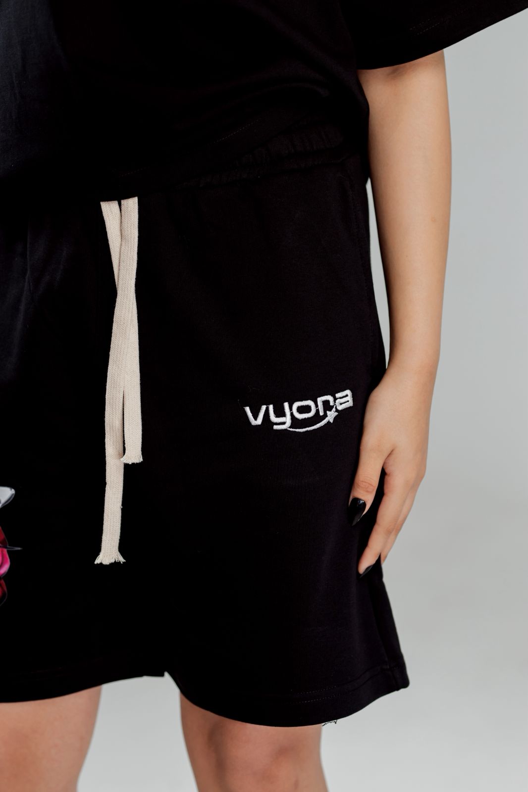 Vyora Shorts
