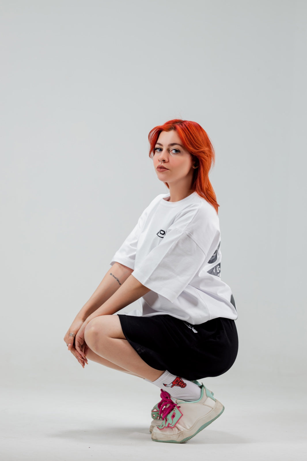 white tee